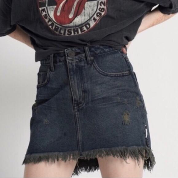 One Teaspoon 2020 Mini Skirt - Picture 1 of 6